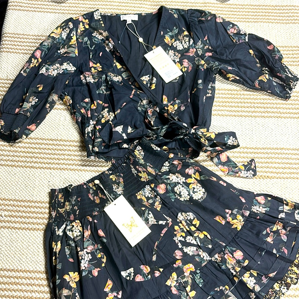 NWT SUPER NATURAL by SECRET MISSION Bleeker2pc Skirt Set Black Floral sm